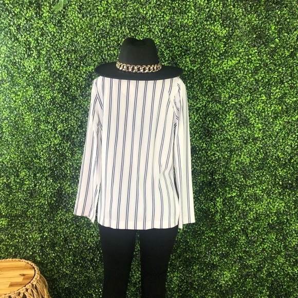 Pin striped blazer - Picture 3 of 3